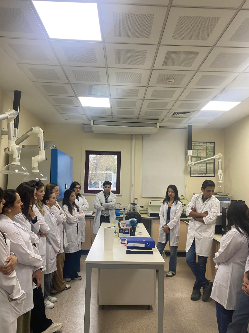 1745568533-WhatsApp Image 2025-04-25 at 09.07.15 _3_.jpeg